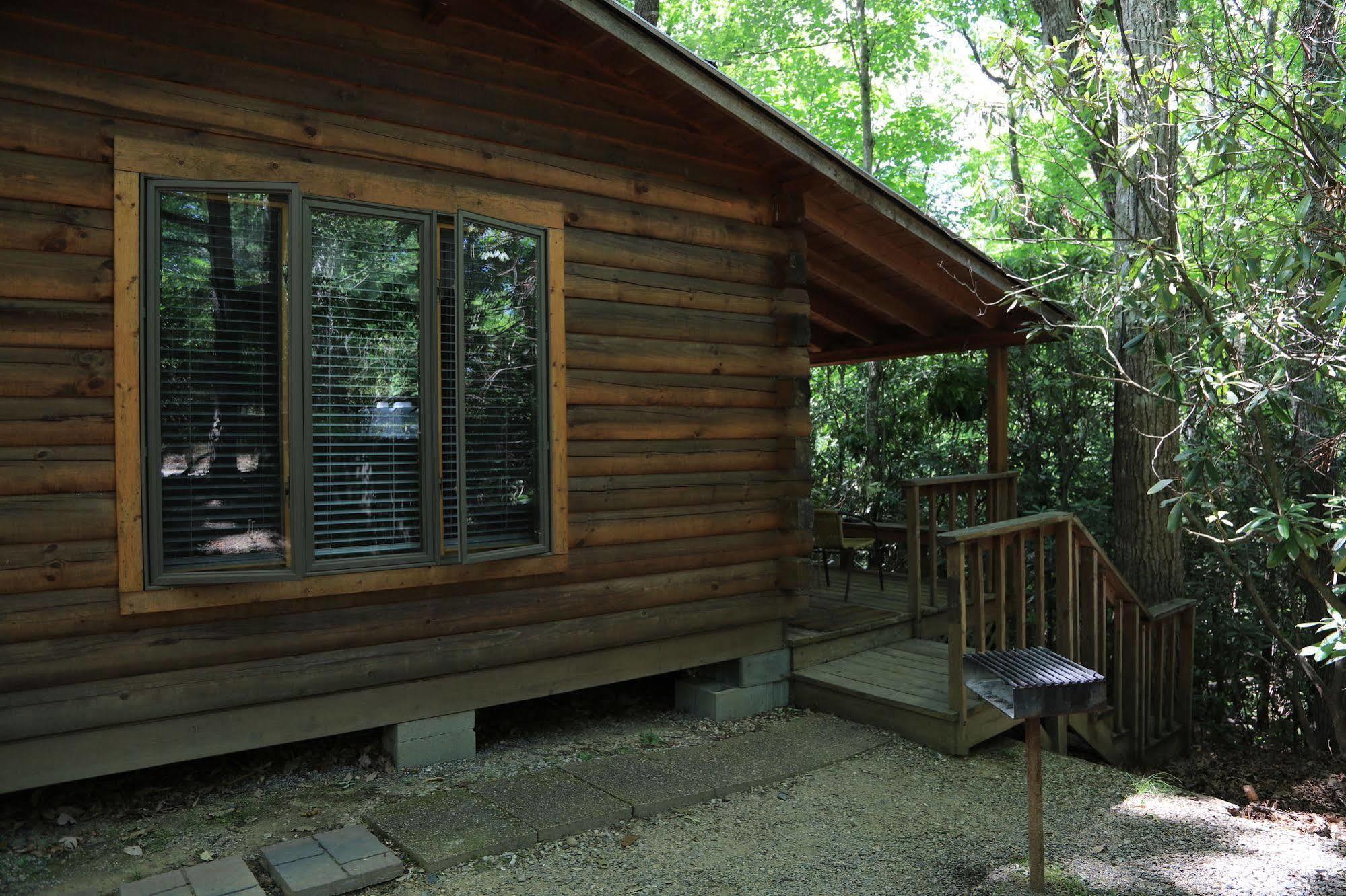 Linville Falls Campground, Rv Park, And Cabins Екстер'єр фото
