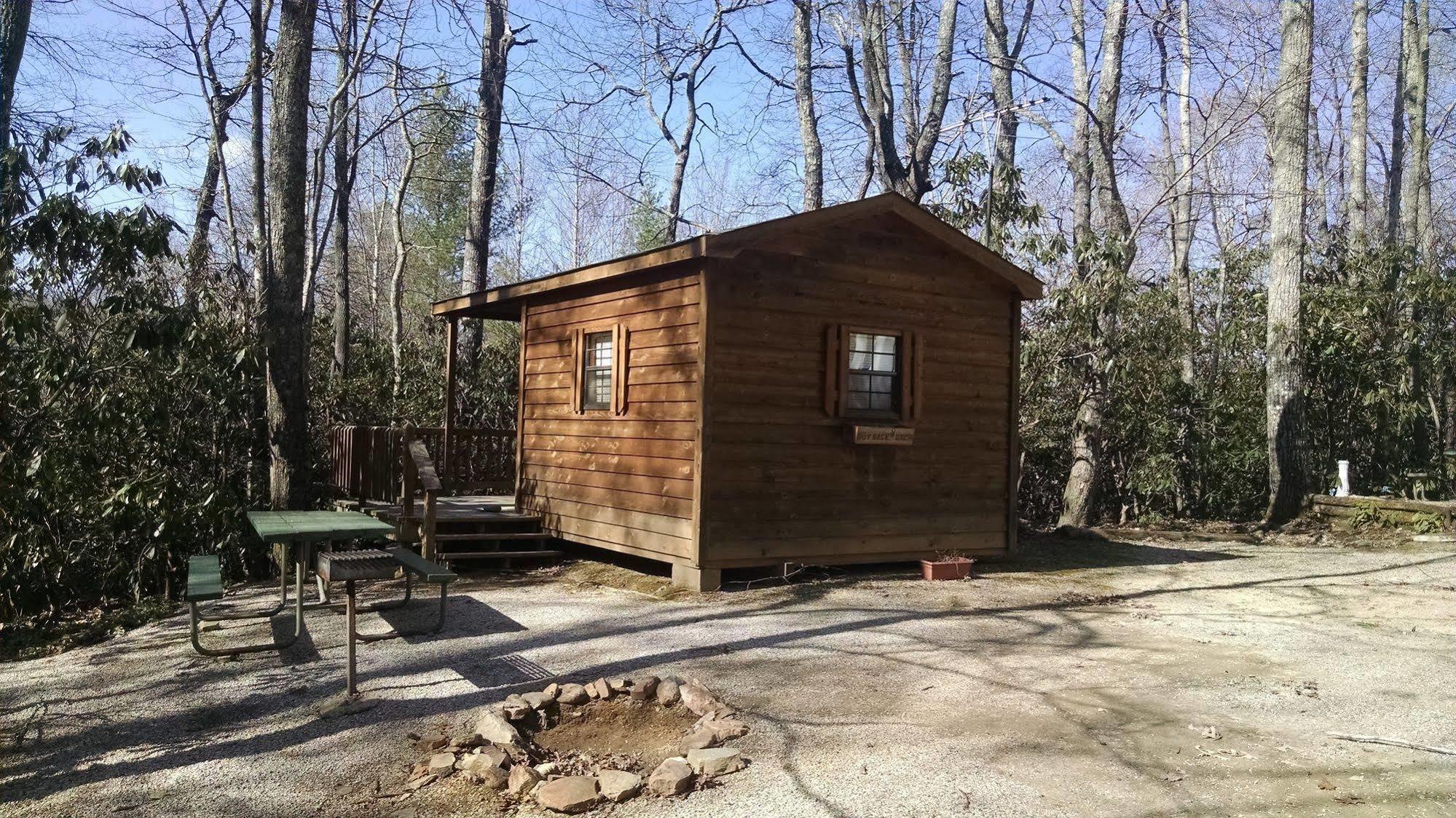 Linville Falls Campground, Rv Park, And Cabins Екстер'єр фото